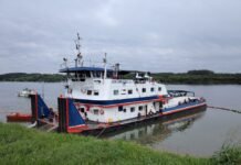 El remolcador paraguayo Don Abraham está estabilizado y fuera de peligro tras incidente en el Alto Paraná