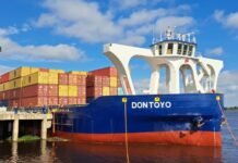 Zarpa el “Don Toyo”: el gigante paraguayo de la Hidrovía