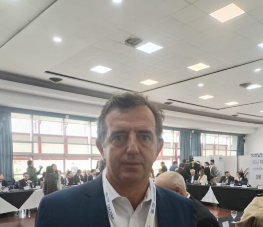 Diego Azqueta destacó avances y desafíos de la Hidrovía Paraguay–Paraná