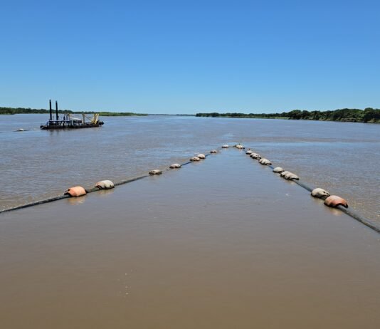 Tras la finalización del dragado en el Paso Queso, se aguarda autorización argentina para continuar con obras en la Vuelta Guaycurú
