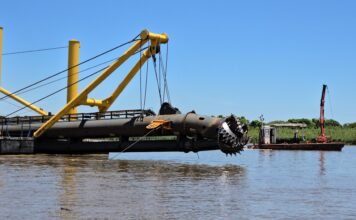 Operativo Bermejo: draga en zona y control total de calados para evitar varaduras