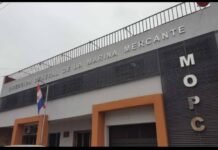 Barcazas con leasing vencido operan para el Estado bajo una prórroga sin sustento legal