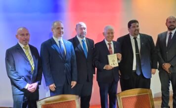 La academia impulsa el retorno del Paraguay a la navegación oceánica