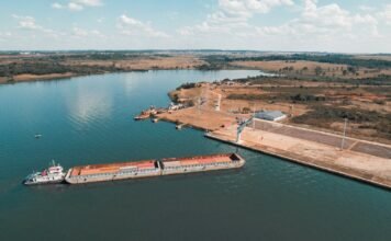 Posadas da el paso clave: inversión privada para escalar en la Hidrovía