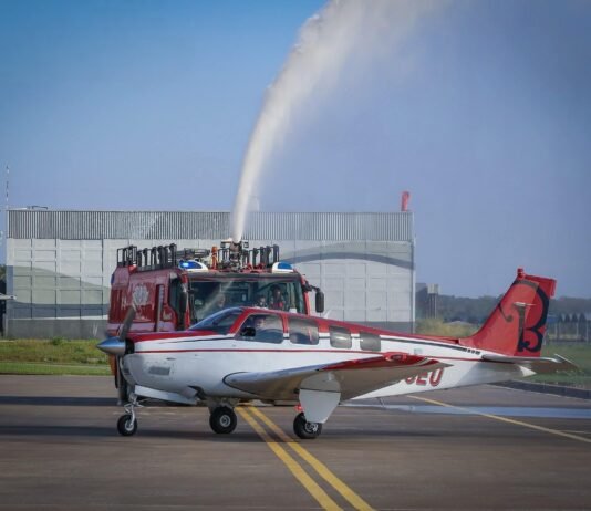 Nueva aeronave fortalece la aviación civil paraguaya con la incorporación de un Beechcraft A36 Bonanza