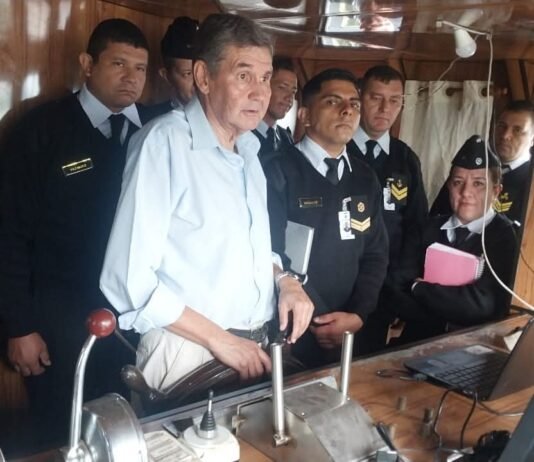 Armada fortalece formación de marinos mercantes con curso de legislación argentina dictado en Paraguay