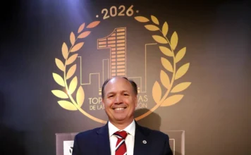 Pedro Domaniczky propone mirar hacia una hidrovía con movilidad eléctrica y energía solar