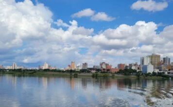 Río Paraguay en Asunción alcanza los 2,73 metros y mantiene una tendencia ascendente