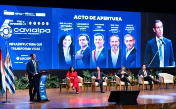 Riquelme plantea integrar infraestructura, hidrovía y transporte de cargas para fortalecer la logística del Paraguay
